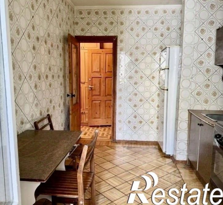 3-комн квартира Залесская улица, 70А,  д. 70А