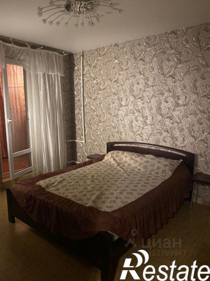 3-комн квартира улица Зои Рухадзе, 16,  д. 16