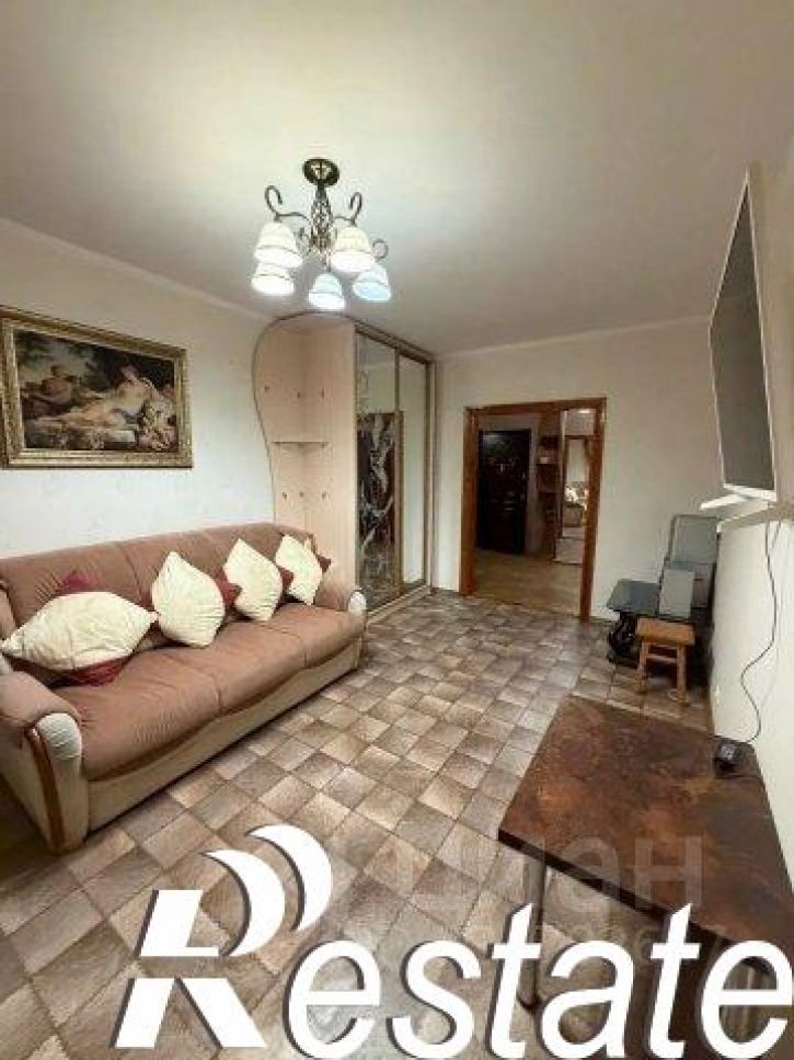 3-комн квартира улица Зои Рухадзе, 16,  д. 16