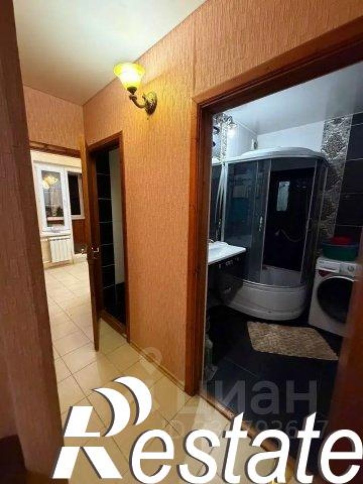 3-комн квартира улица Зои Рухадзе, 16,  д. 16