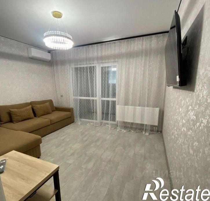 2-комн квартира Проспект Александра Суворова, 101,  д. 101