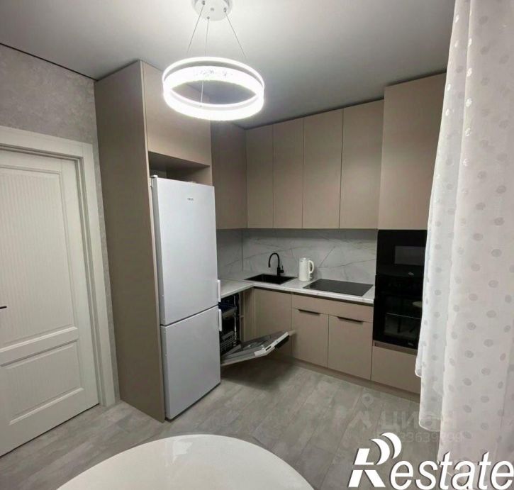 2-комн квартира Проспект Александра Суворова, 101,  д. 101