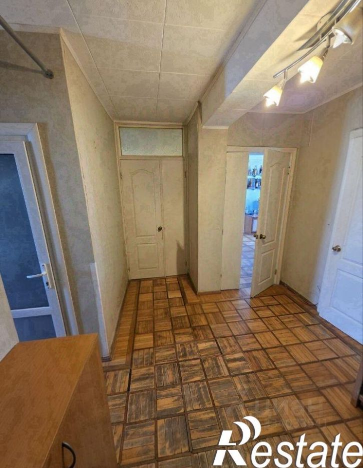 3-комн квартира улица Зои Рухадзе, 25,  д. 25