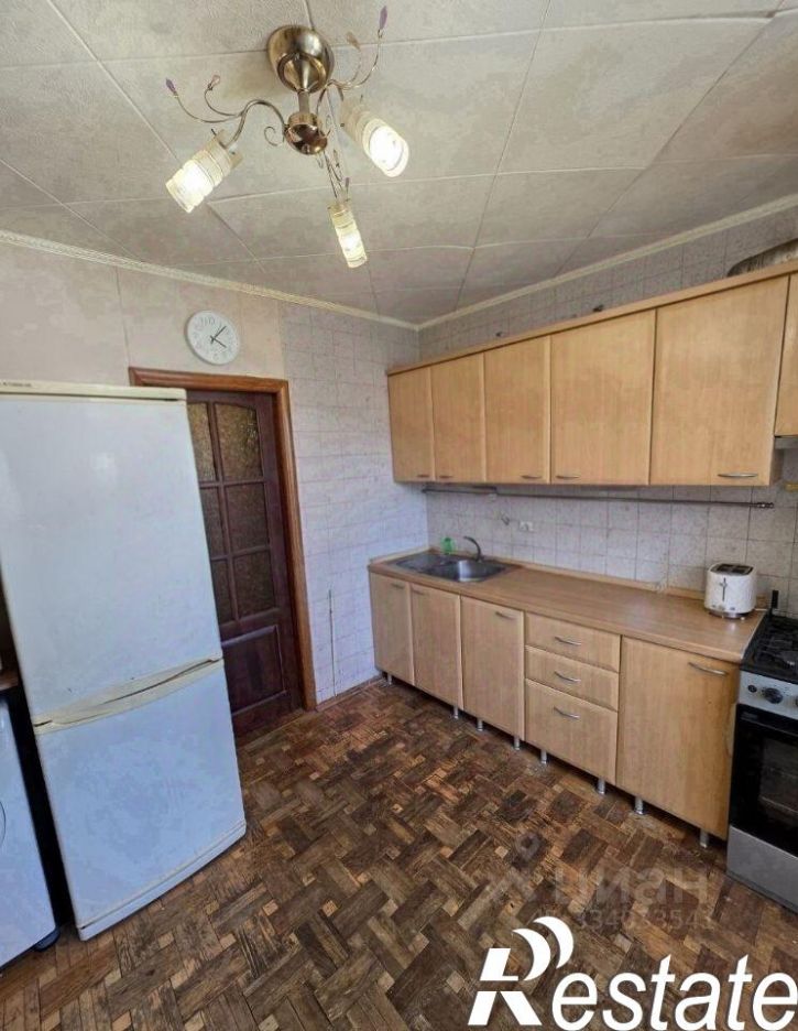 3-комн квартира улица Зои Рухадзе, 25,  д. 25