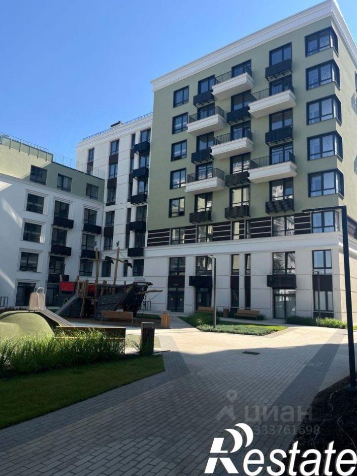 2-комн квартира Караимская улица, 52,  д. 52