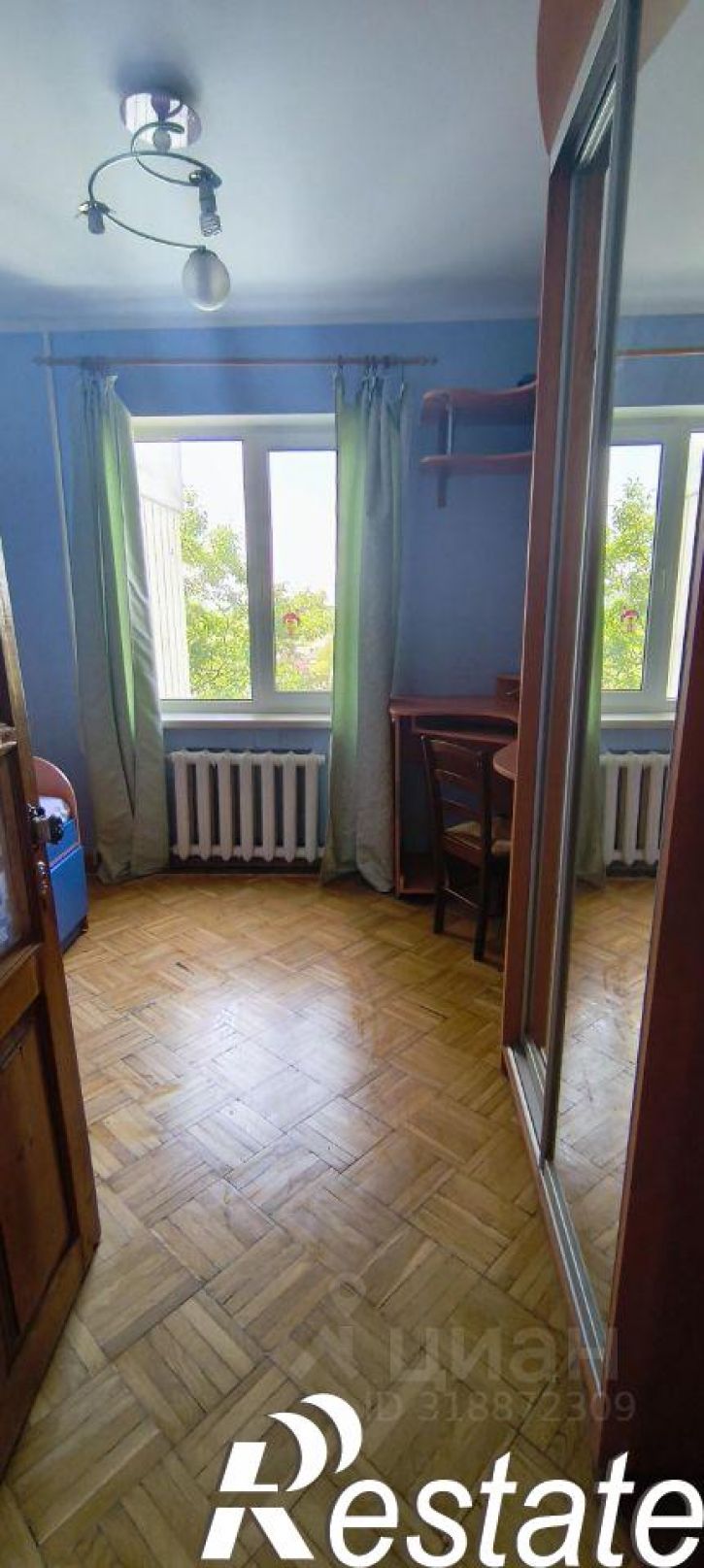 3-комн квартира улица 1-й Конной Армии, 74А,  д. 74А