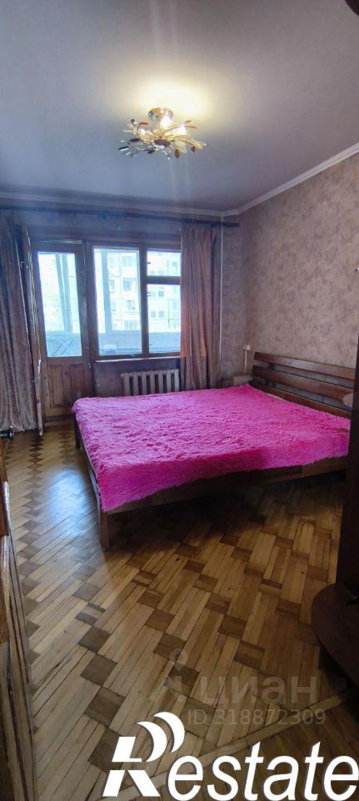 3-комн квартира улица 1-й Конной Армии, 74А,  д. 74А
