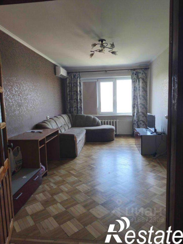 3-комн квартира улица 1-й Конной Армии, 74А,  д. 74А