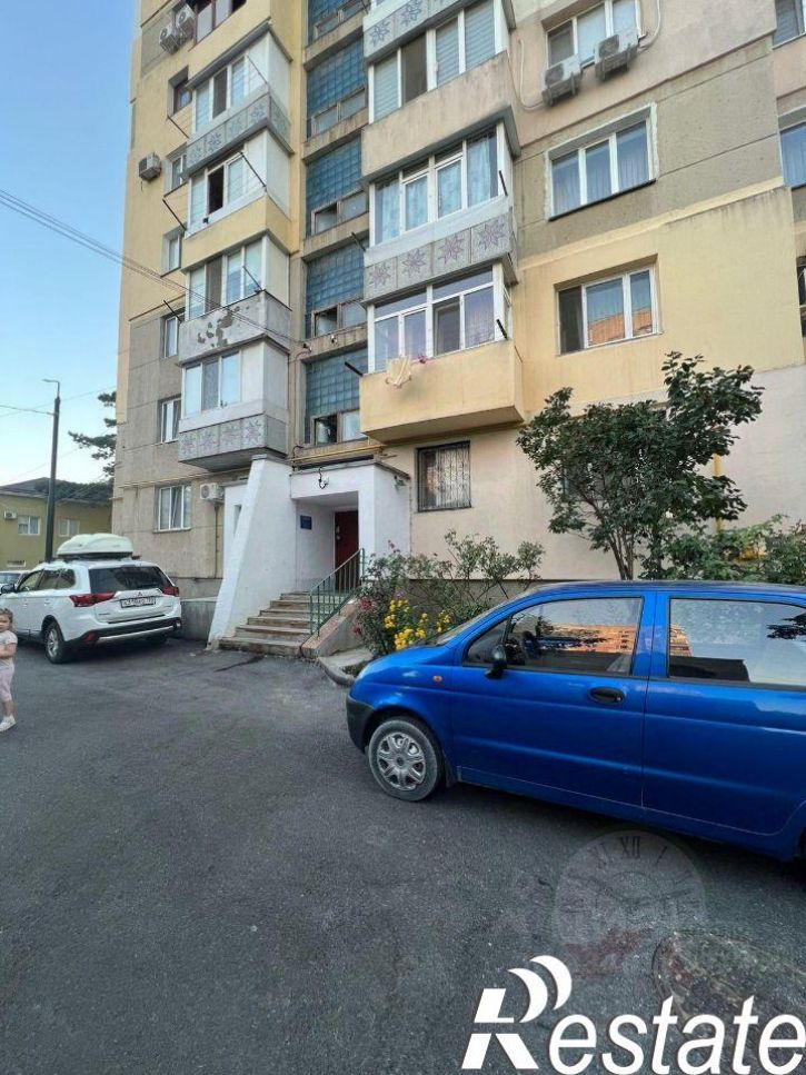 3-комн квартира улица Декабристов, 9,  д. 9