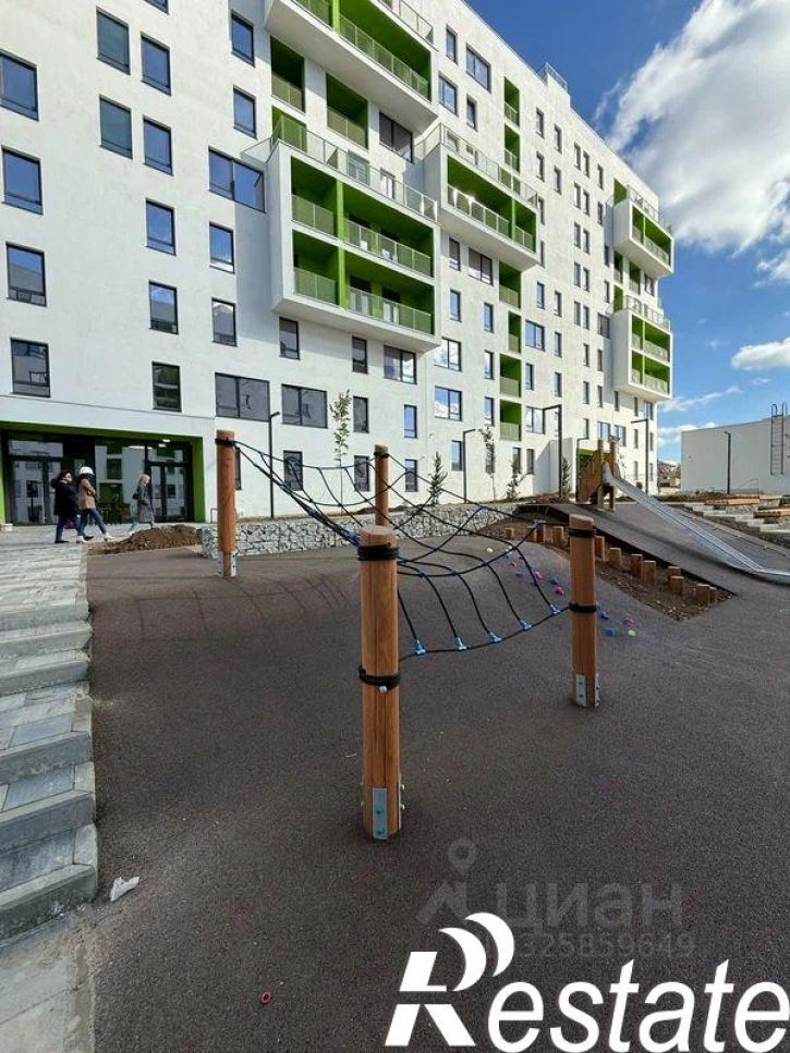 2-комн квартира ул. Святителя Гурия, 1,  д. 1