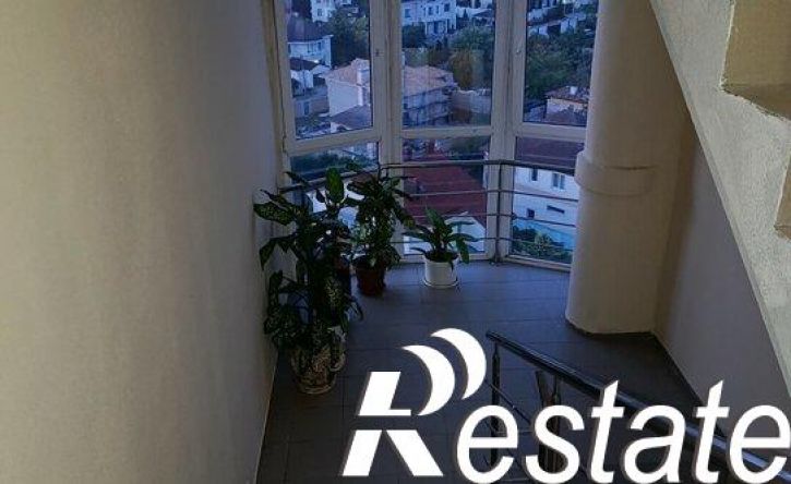 2-комн квартира Камская улица, 31,  д. 31