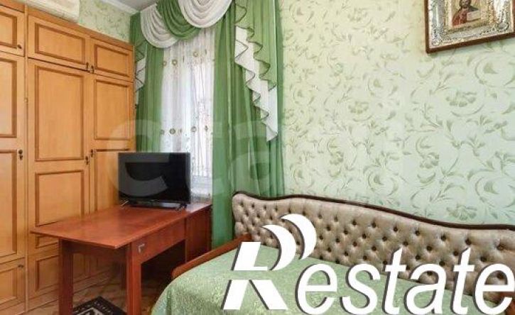 2-комн квартира Краснознамённая улица, 56,  д. 56