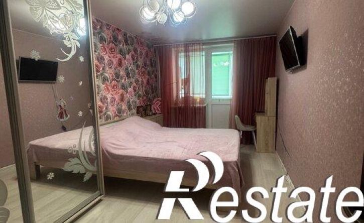 4-комн квартира переулок Альпинистов, 33А,  д. 33А