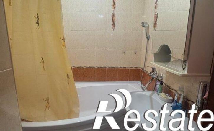 4-комн квартира переулок Альпинистов, 33А,  д. 33А