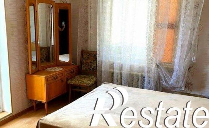 3-комн квартира улица 60 лет Октября, 13,  д. 13