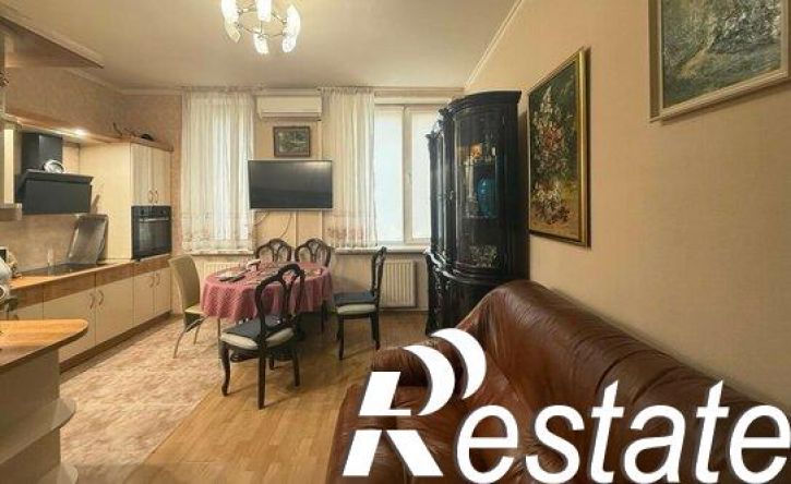 3-комн квартира улица Крупской, 3,  д. 3