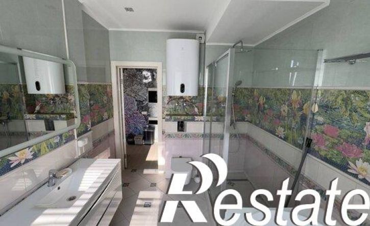 3-комн квартира улица Бородина, 59,  д. 59