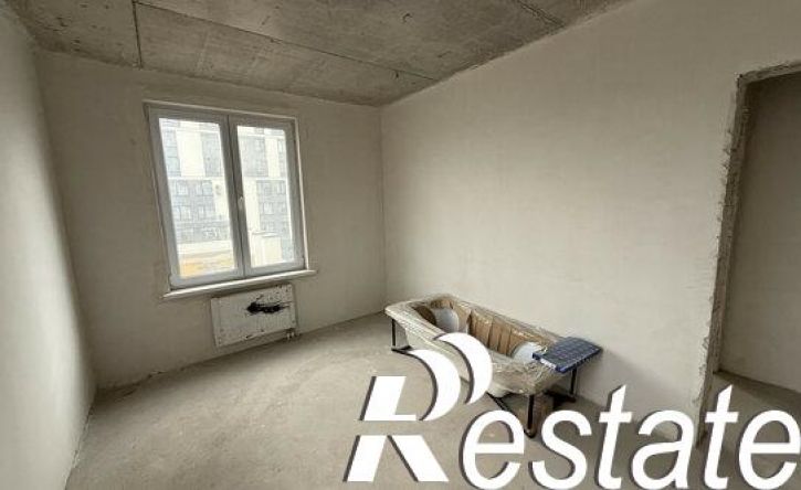 3-комн квартира Проспект Александра Суворова, 105,  д. 105