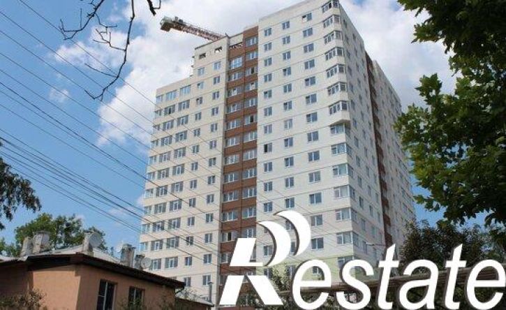 2-комн квартира улица Караманова, 3,  д. 3