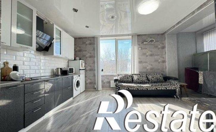 2-комн квартира улица Беспалова, 110Ж,  д. 110Ж