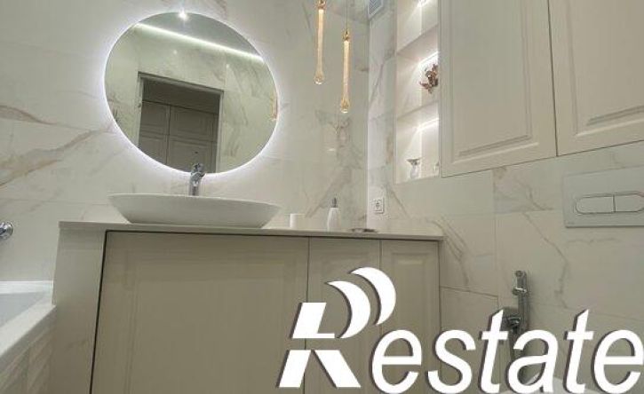 3-комн квартира проспект Победы, 36,  д. 36
